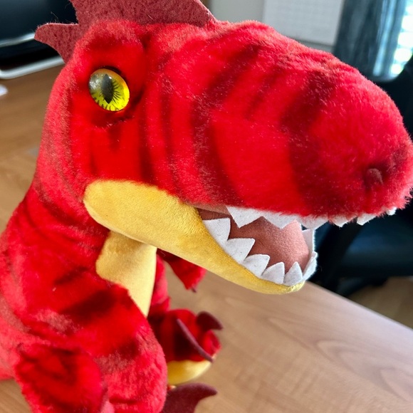 Build a bear dinosaur velociraptor T. rex sounds roars plush toy - Picture 2 of 5